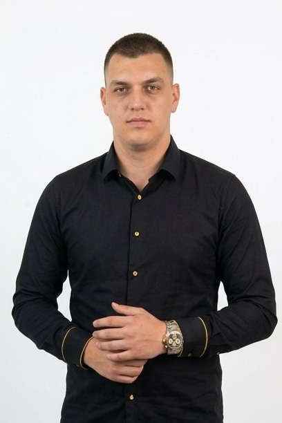 Nikola Stevanović — Marketing menadžer / Prodaja